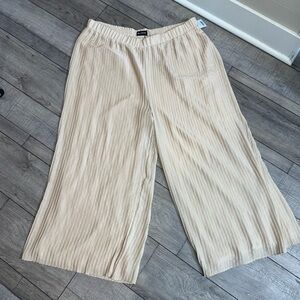 Express Crop High Rise Pleated Pants - Cream - XL